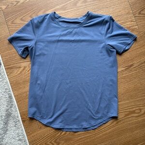 Dusty blue lululemon tshirt